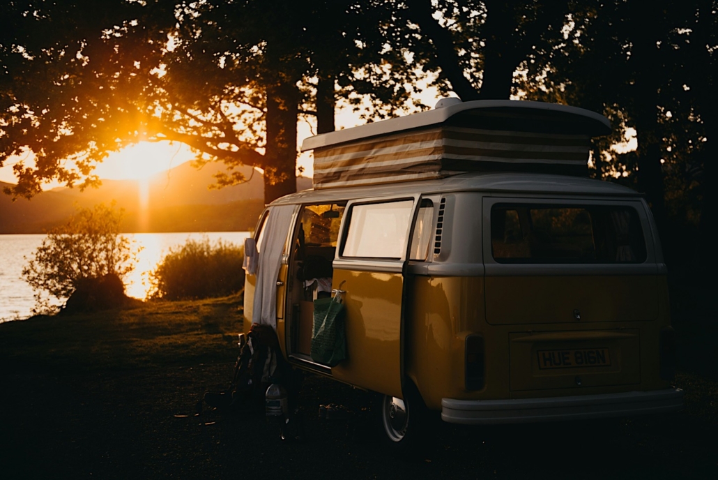 Die 10 besten Camping-Apps 2024 – Dein Guide für die perfekte Stellplatzsuche | Wohnmobile mieten in Berlin bei MioCamper.de