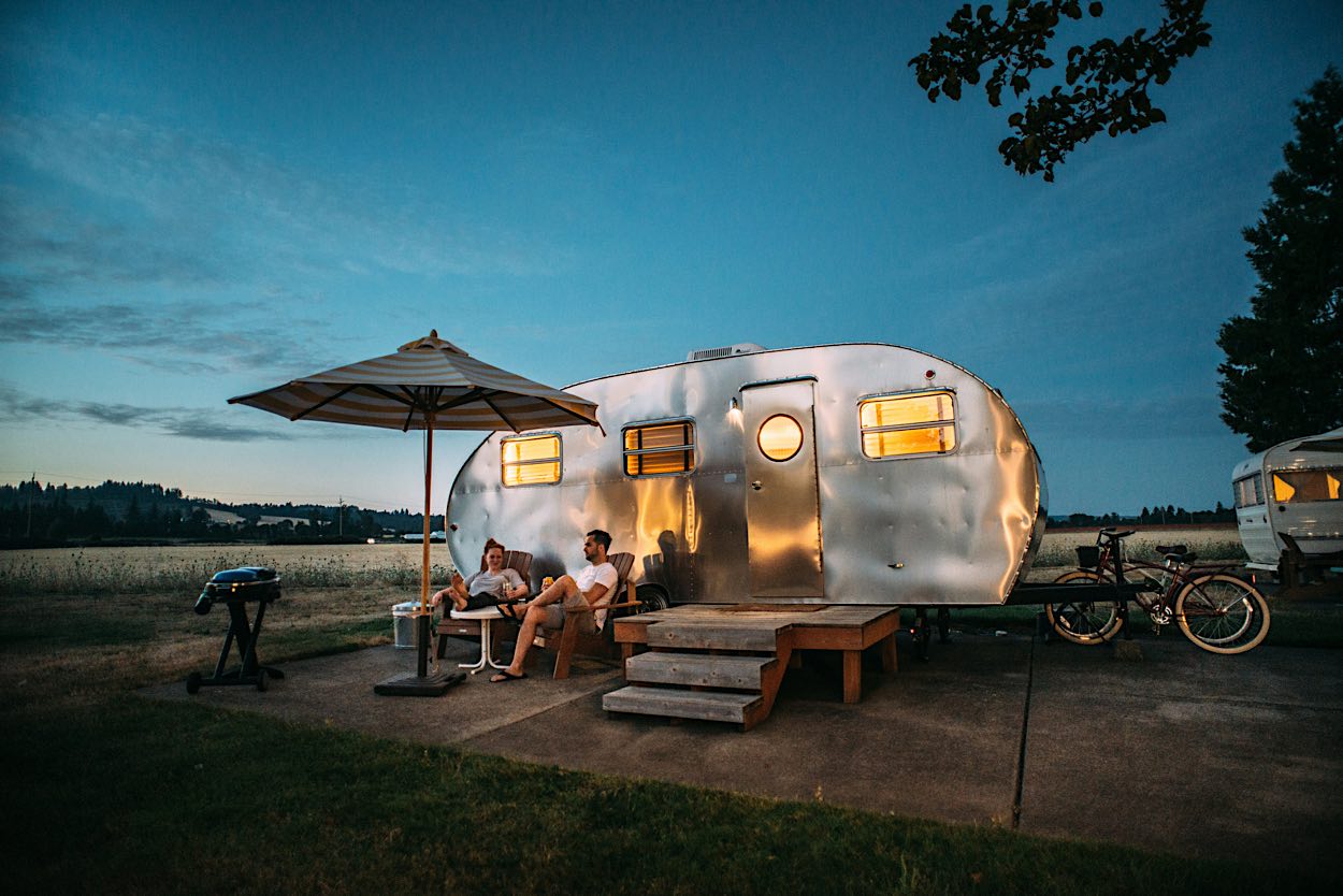 Mit MioCamper die 10 besten FKK-Campingplätze Deutschlands entdecken | Wohnmobile mieten in Berlin bei MioCamper.de