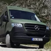 Jade – klein, stark, unabhängig: Der neue Camper für zwei bei MioCamper in Berlin-Lichtenberg | Wohnmobile mieten in Berlin bei MioCamper.de