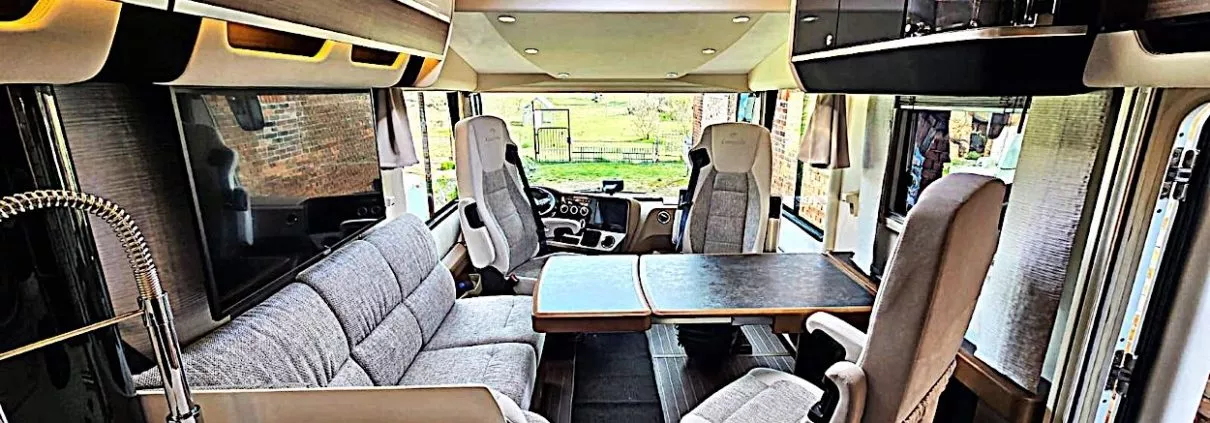 Erfahrungsbericht: Unser Hochzeits-Camping deluxe – 6 Tage mit Queen Elizabeth | Wohnmobile mieten in Berlin bei MioCamper.de