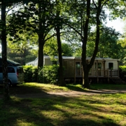 Campingplatz oder Stellplatz? Warum diese Entscheidung deinen ganzen Urlaub verändern kann | Wohnmobile mieten in Berlin bei MioCamper.de
