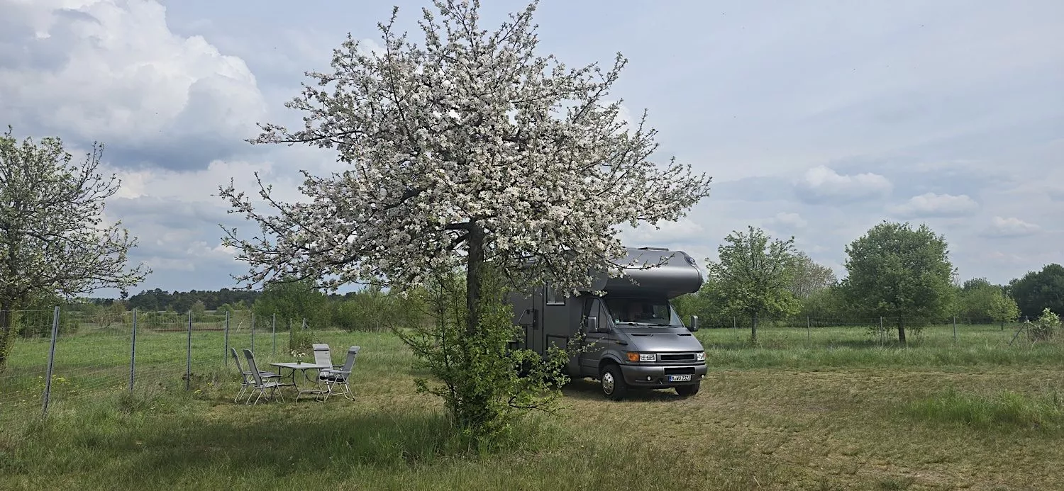 Lotte Malu – Die stilvolle Alte Dame unter unseren Campern (und sie hat noch Sommertermine frei!) JETZT CAMPER MIETEN IN BERLIN! | Wohnmobile mieten in Berlin bei MioCamper.de