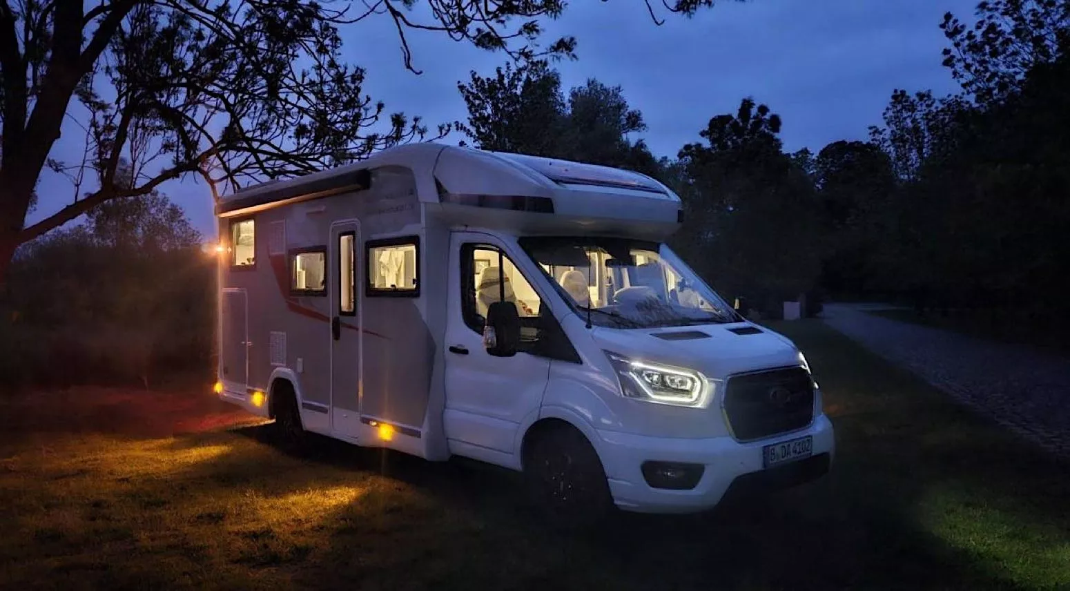 Wintercamping: warm im Camper, kalt im Gesicht – und genau deshalb genial | Wohnmobile mieten in Berlin bei MioCamper.de