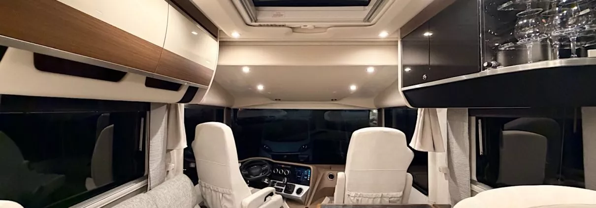 Erfahrungsbericht: Unsere Luxustage mit der Queen Elizabeth | Wohnmobile mieten in Berlin bei MioCamper.de