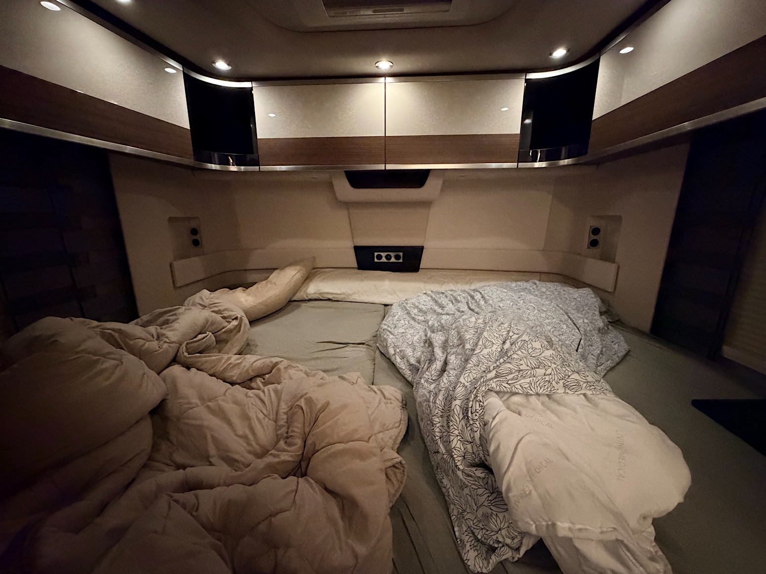 Erfahrungsbericht: Unsere Luxustage mit der Queen Elizabeth | Wohnmobile mieten in Berlin bei MioCamper.de