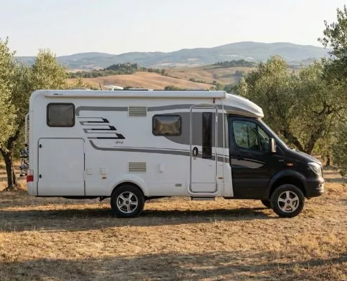 Neu bei MioCamper: Camper Elli – Unser 4x4 für alle, die weiter wollen als der Asphalt reicht | Wohnmobile mieten in Berlin bei MioCamper.de Neu bei MioCamper: Camper Elli – Unser 4x4 für alle, die weiter wollen als der Asphalt reicht | Wohnmobile mieten in Berlin bei MioCamper.de