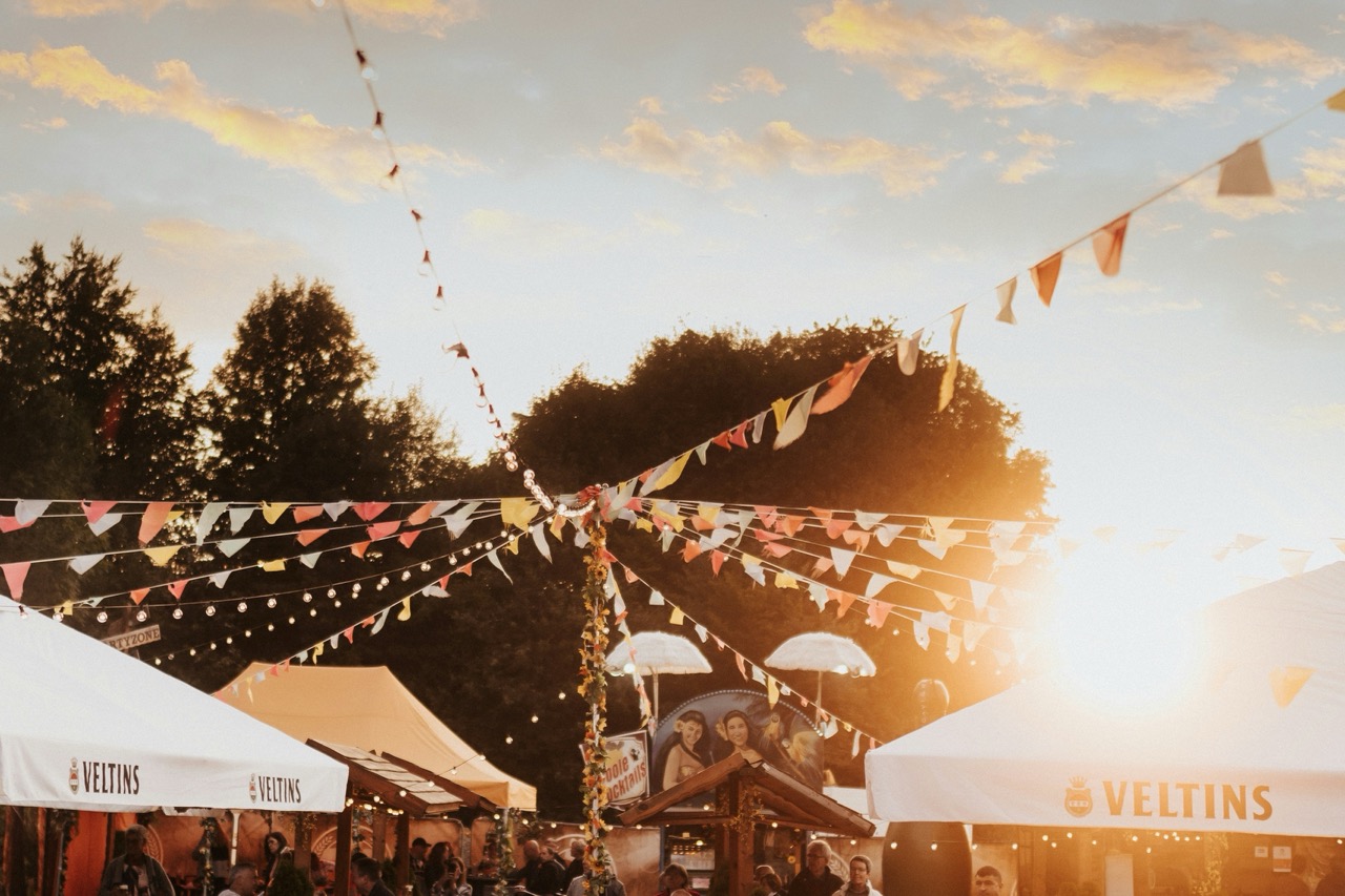 Festival-Camping im Wohnmobil: Tipps, Packliste & die besten Festivals | Wohnmobile mieten in Berlin bei MioCamper.de Festival-Camping im Wohnmobil: Tipps, Packliste & die besten Festivals | Wohnmobile mieten in Berlin bei MioCamper.de
